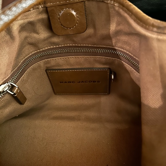 MARC JACOBS
The Suede Patchwork Sack Bag - Picture 8 of 11